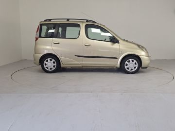 Toyota Yaris Verso